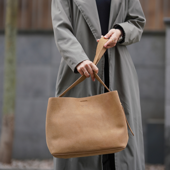 Torebka damska shopper zamszowa Solier FL38 camel