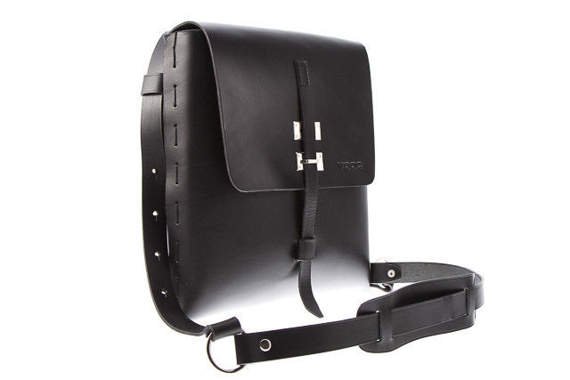 Skórzana torba na ramię designerska czarna - Vooc P3